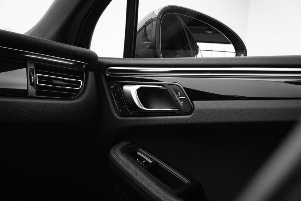 Porsche Macan S - miniatyr 32
