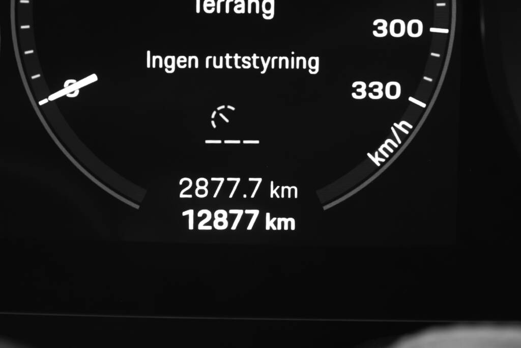 Porsche 911 Carrera GTS - miniatyr 18