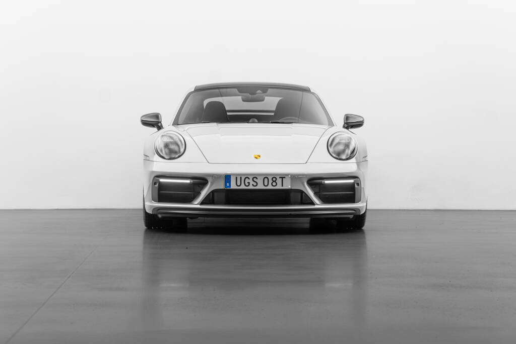 Porsche 911 Carrera GTS - miniatyr 4