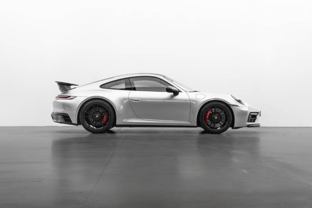 Porsche 911 Carrera GTS - miniatyr 5