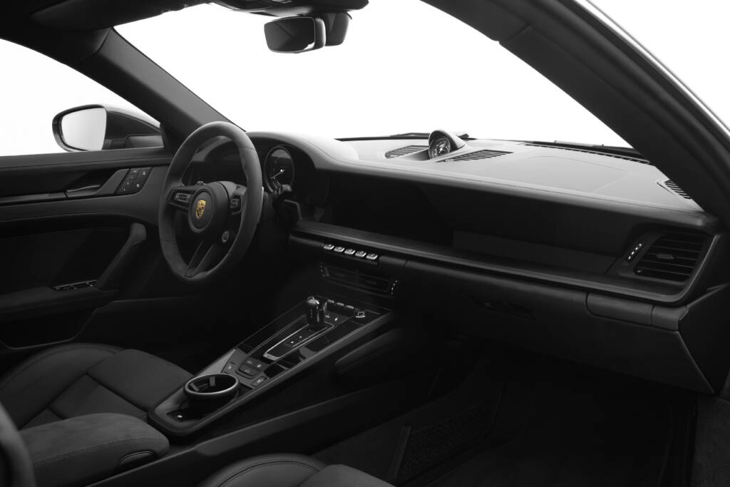 Porsche 911 Carrera GTS - miniatyr 41