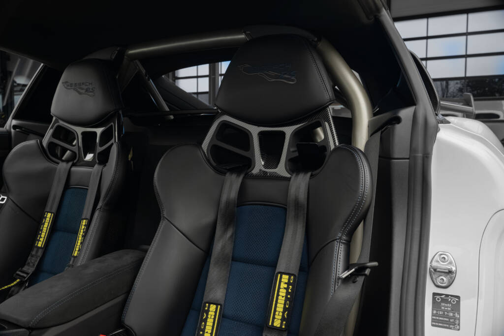 Porsche Cayman 718 GT4 RS - miniatyr 20