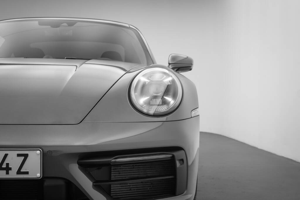 Porsche 911 Carrera GTS 4 - miniatyr 32