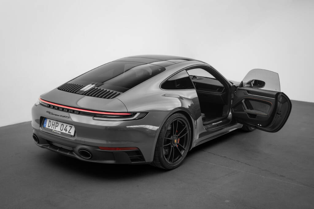 Porsche 911 Carrera GTS 4 - miniatyr 38