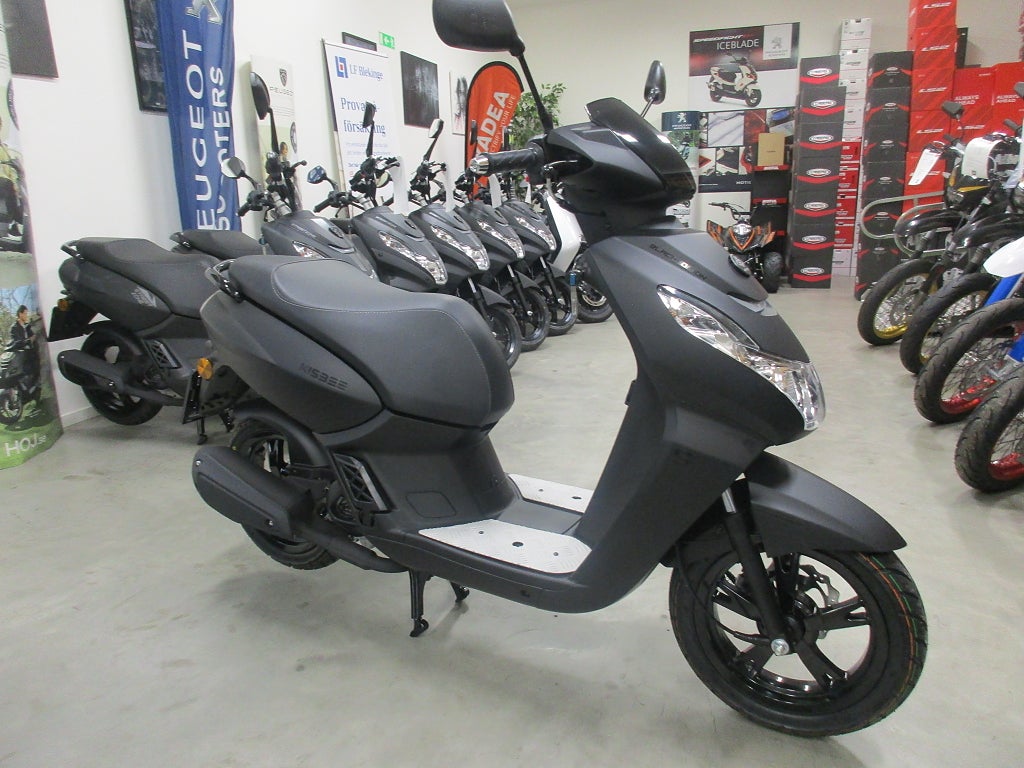 Peugeot Kisbee 50 EU-moped Euro5 plus Kampanj!!