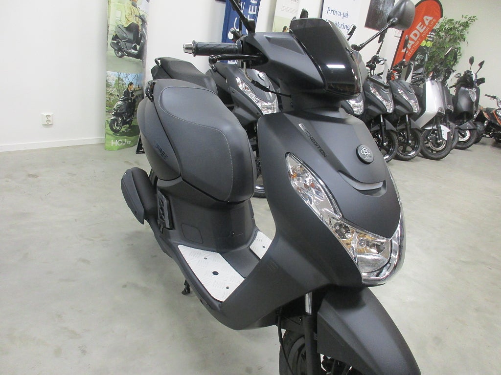 Peugeot Kisbee 50 EU-moped Euro5 plus 2026 - miniatyr 2