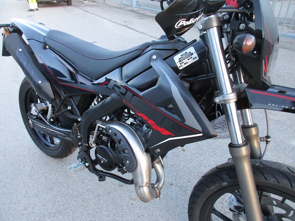 Rieju MRT 50 Black Edition LOW 2025 - miniatyr 3