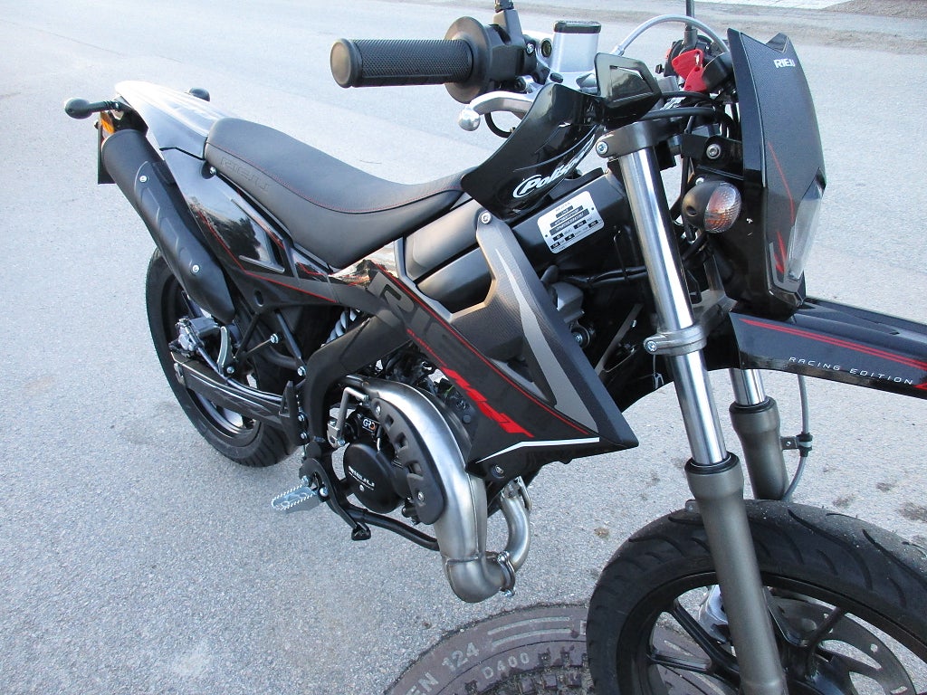 Rieju MRT 50 Black Edition LOW 2025 - miniatyr 5