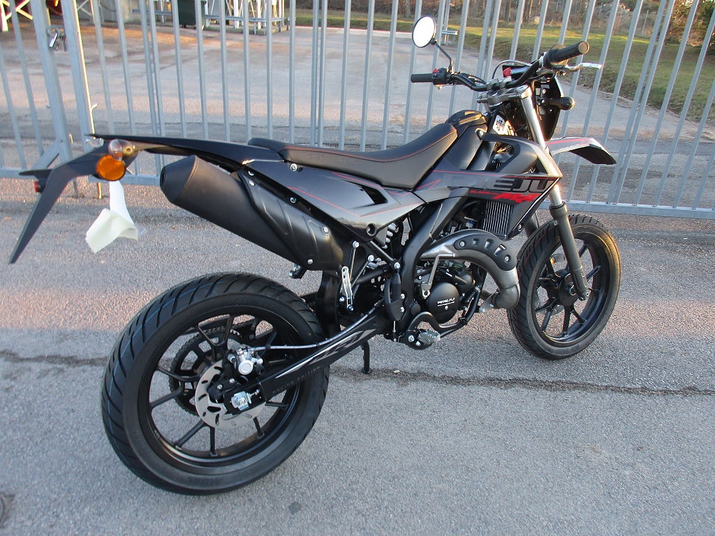 Rieju MRT 50 Black Edition  2025 - miniatyr 3