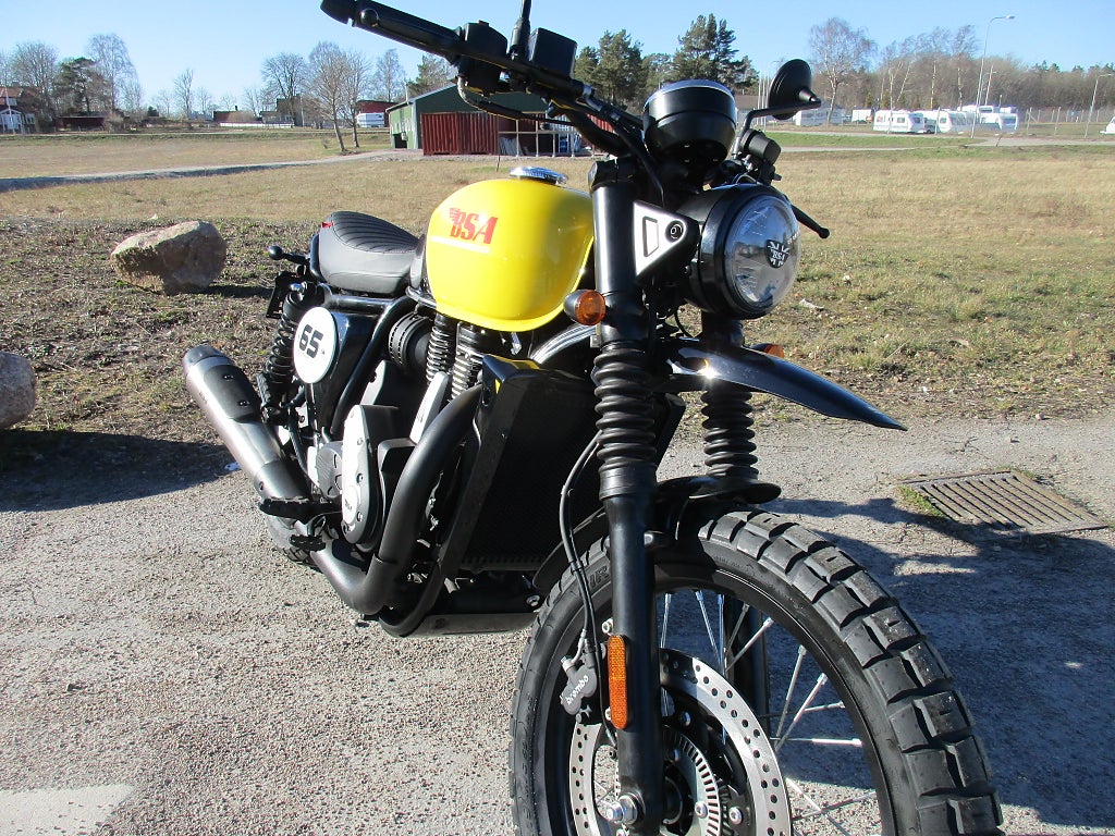 BSA Scrambler 650 2026 - miniatyr 2