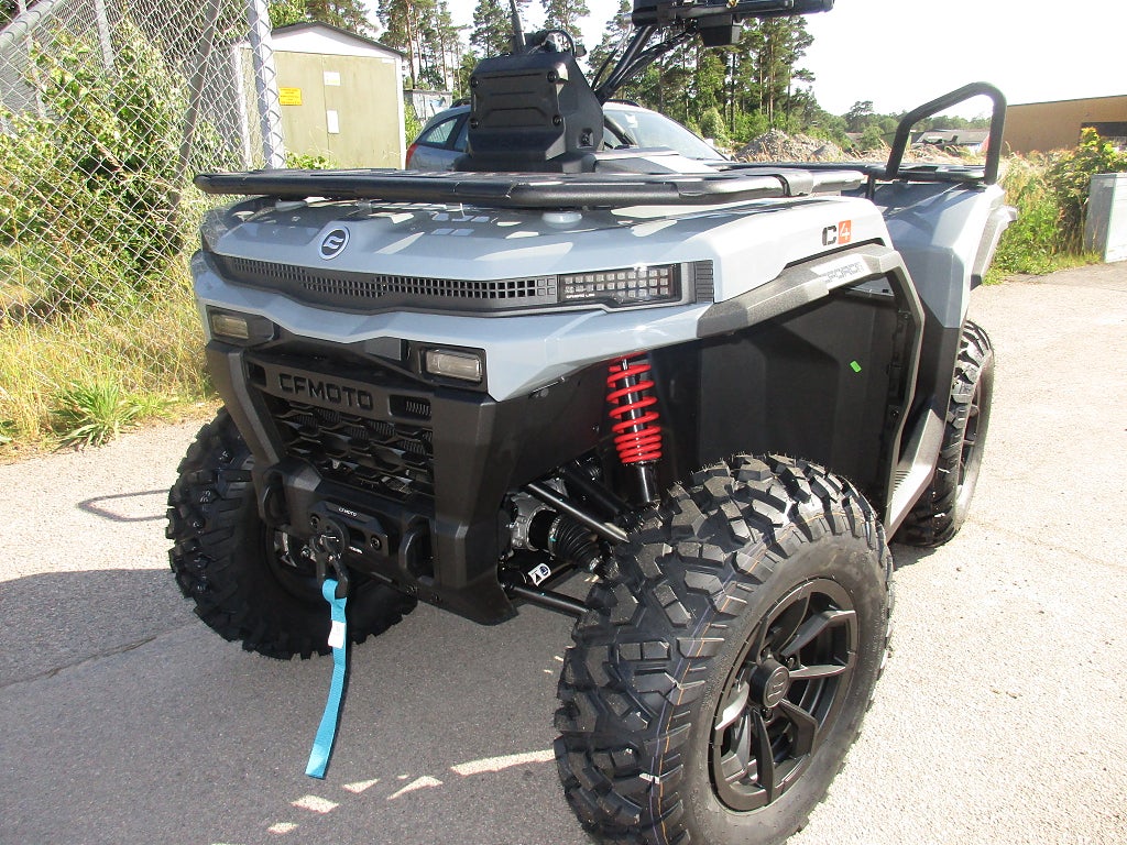 cf-moto C4 Short 2026 - miniatyr 2
