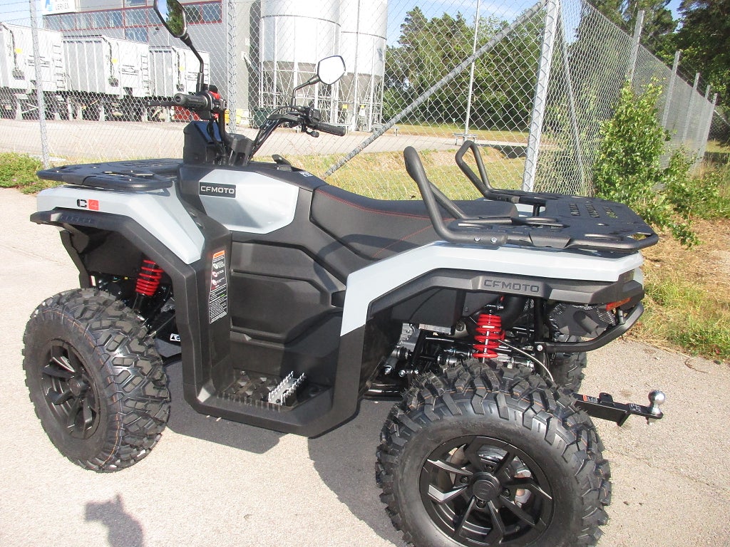 cf-moto C4 Short 2026 - miniatyr 3