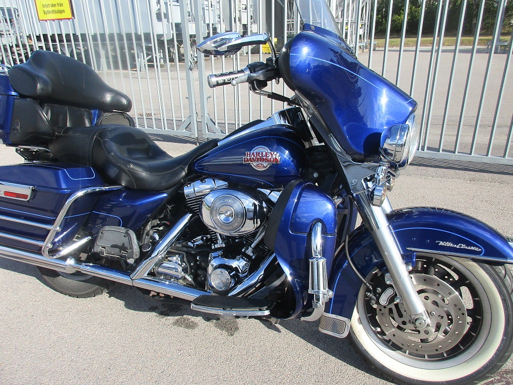Harley-Davidson Electra Glid Ultra Classic 2006 - miniatyr 2