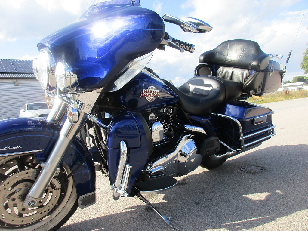 Harley-Davidson Electra Glid Ultra Classic 2006 - miniatyr 5