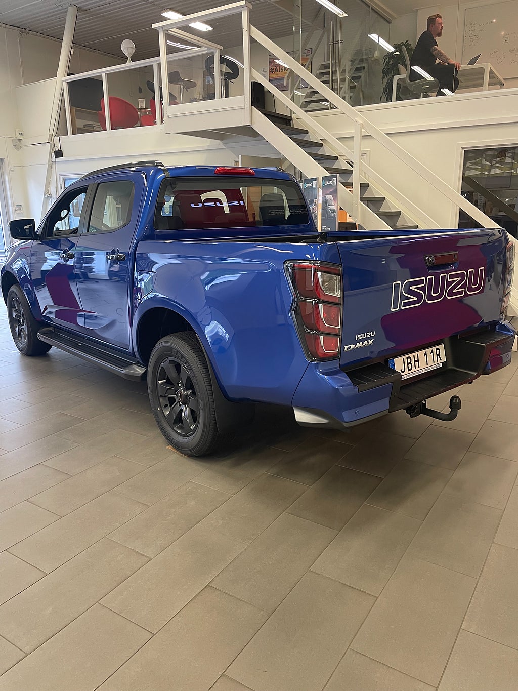 Isuzu D-max 2025 - miniatyr 4