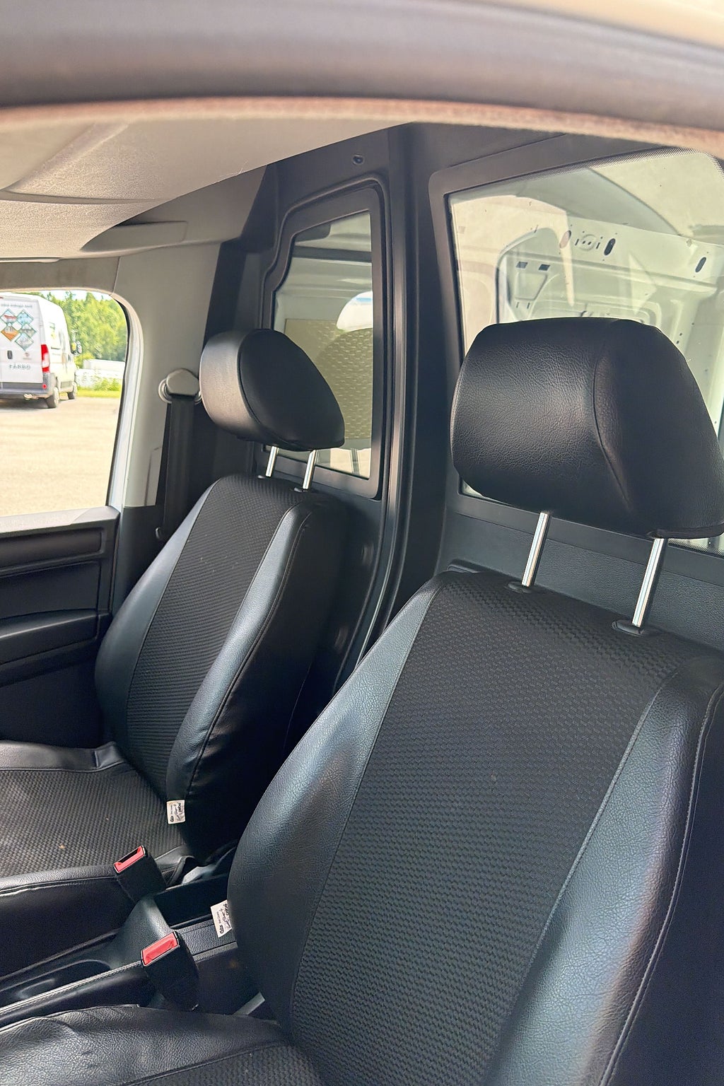 Volkswagen Caddy 2017 - miniatyr 7