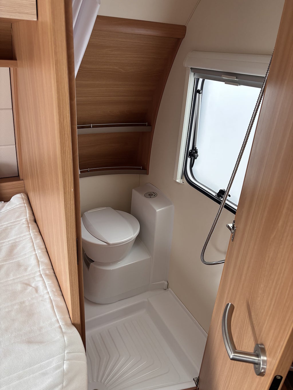Knaus 590 2016 - miniatyr 12