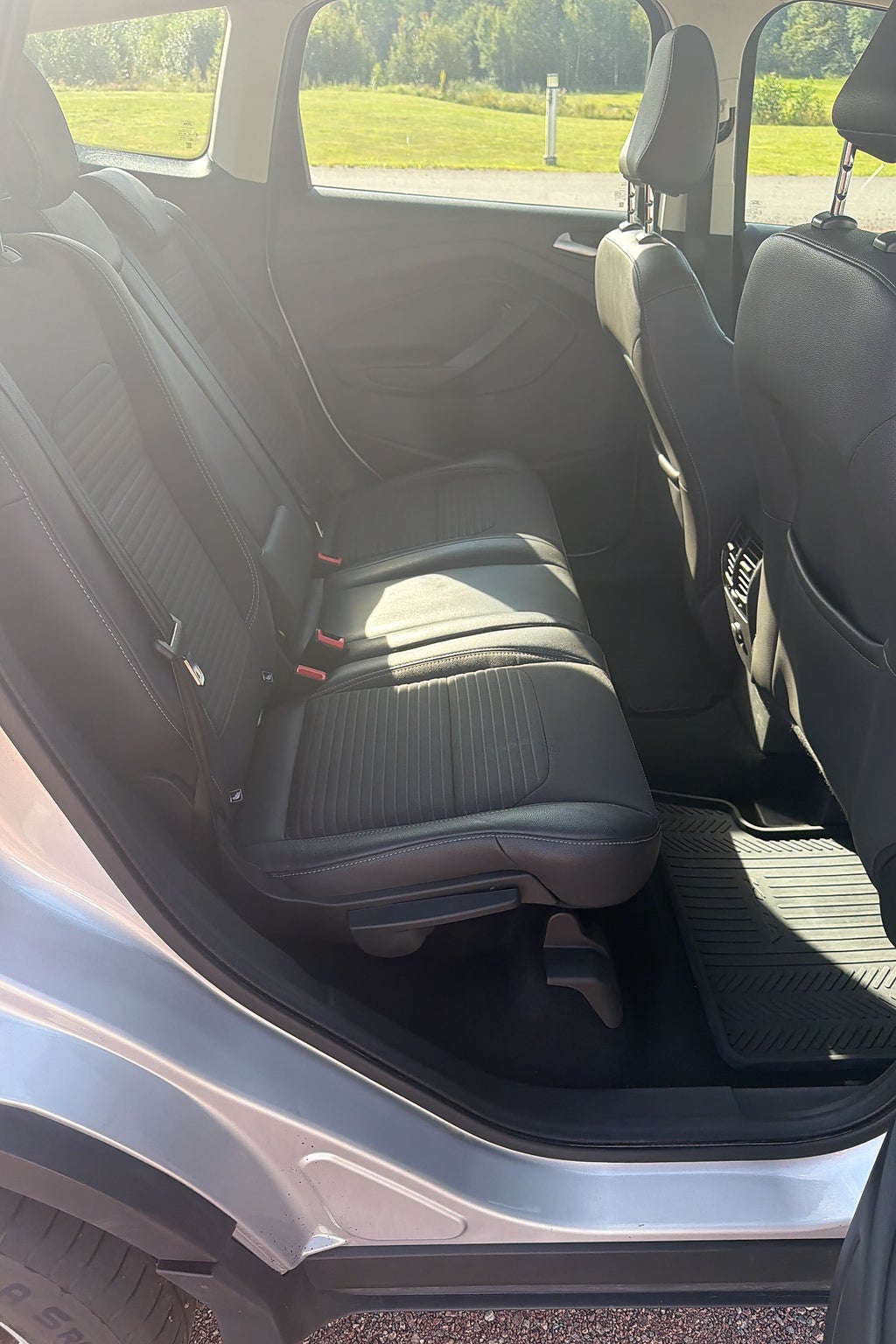 Ford Kuga 2019 - miniatyr 7
