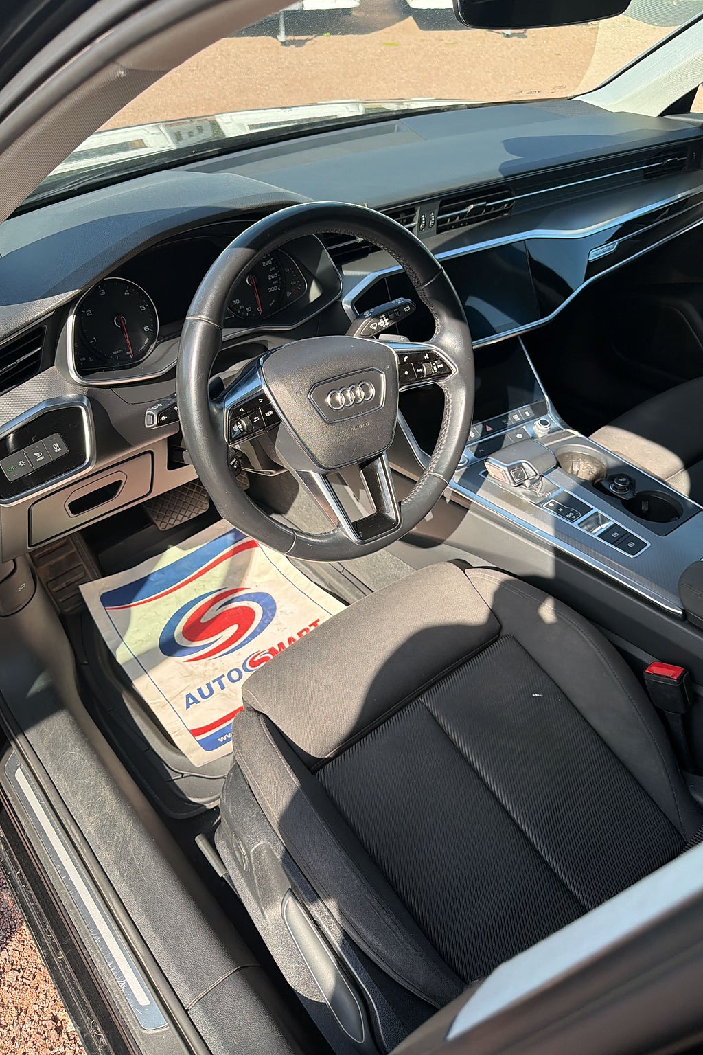 Audi A6 2019 - miniatyr 11