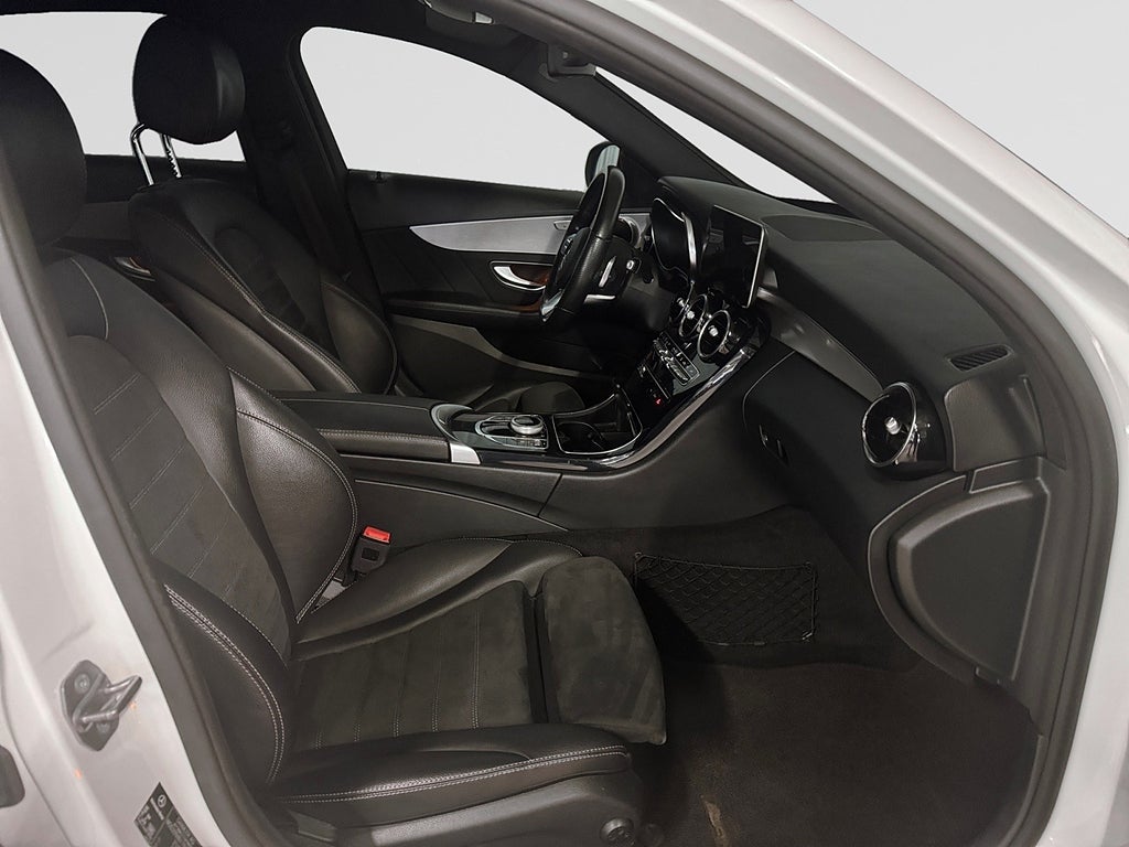 Mercedes-Benz C200 d 2019 - miniatyr 11
