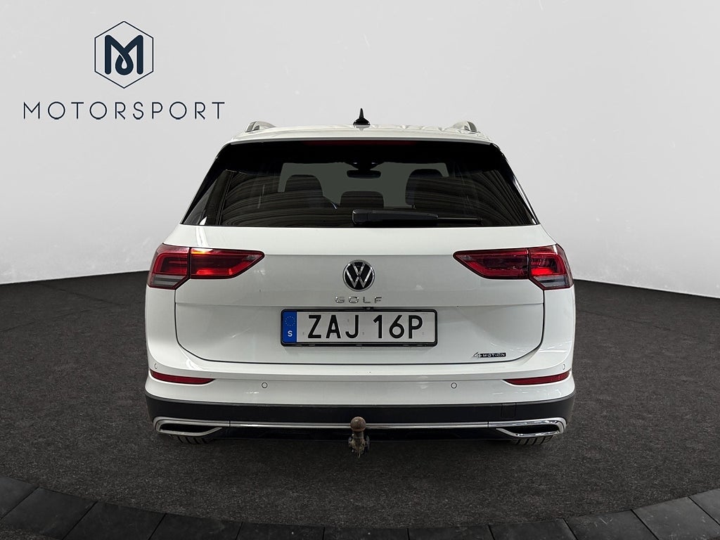Volkswagen Golf Alltrack 2023 - miniatyr 7