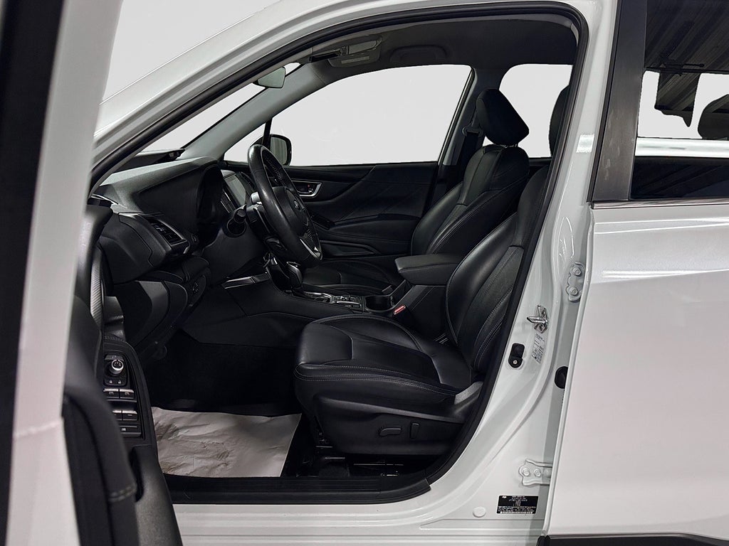 Subaru Forester 2022 - miniatyr 12