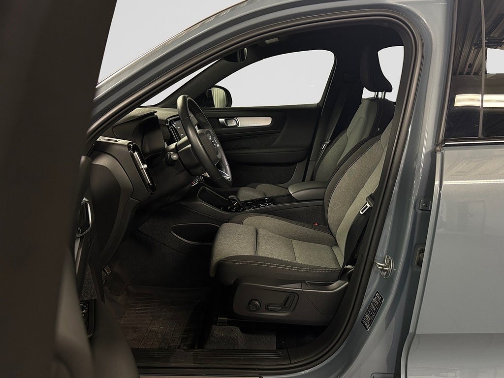 Volvo XC40 2023 - miniatyr 13