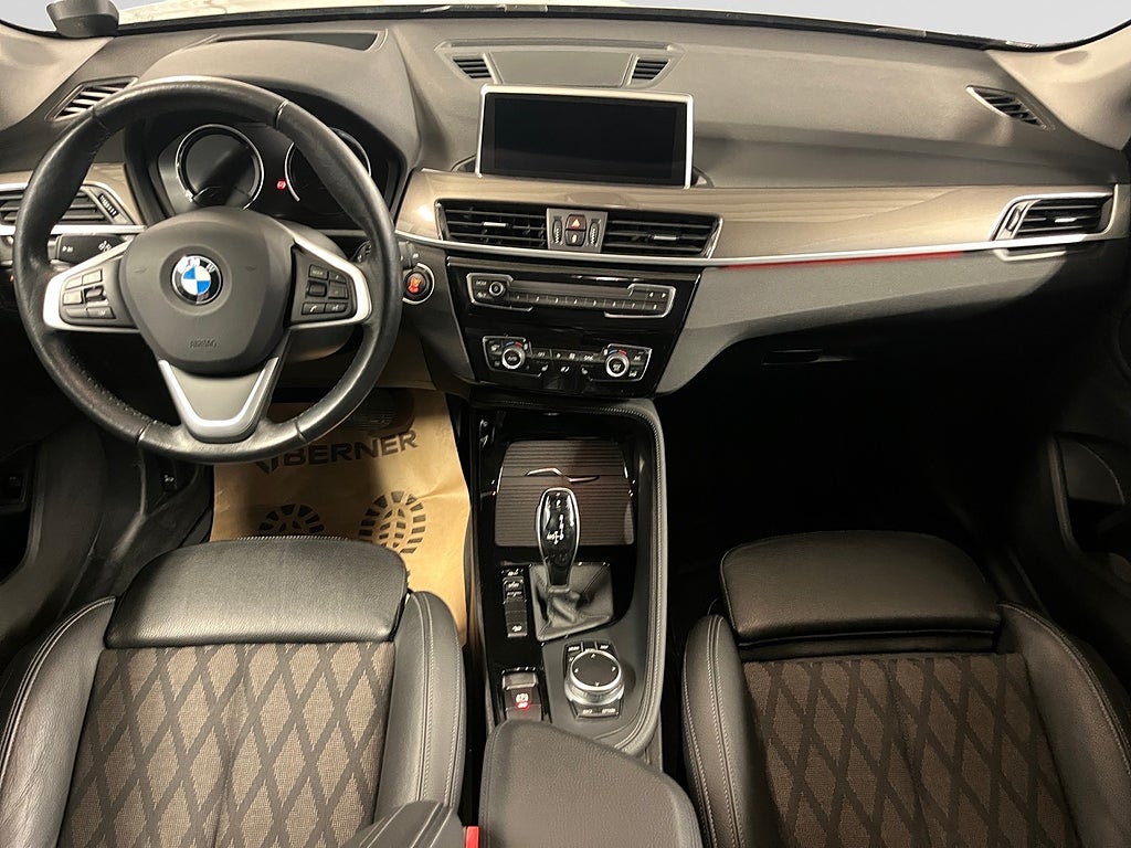 BMW X1 2019 - miniatyr 11