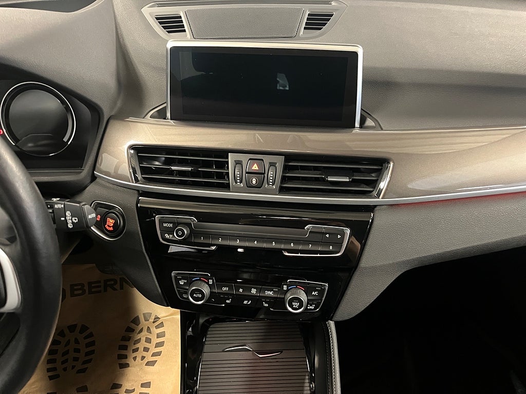 BMW X1 2019 - miniatyr 12