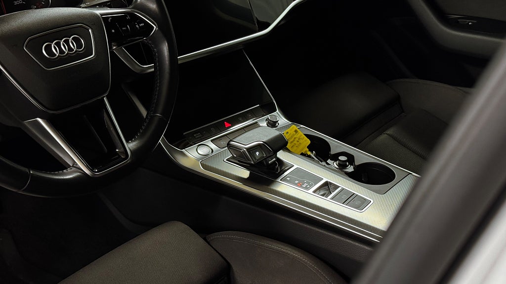 Audi A6 2020 - miniatyr 18