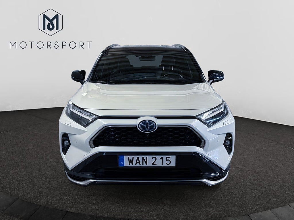 Toyota RAV4 2023 - miniatyr 2