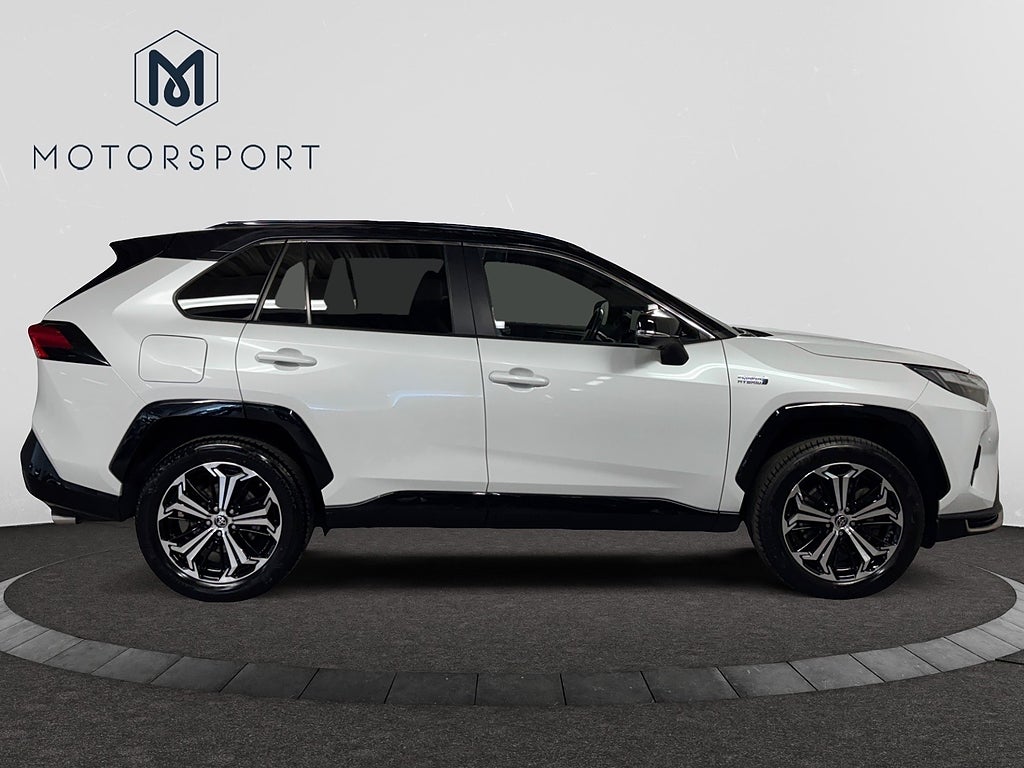 Toyota RAV4 2023 - miniatyr 9