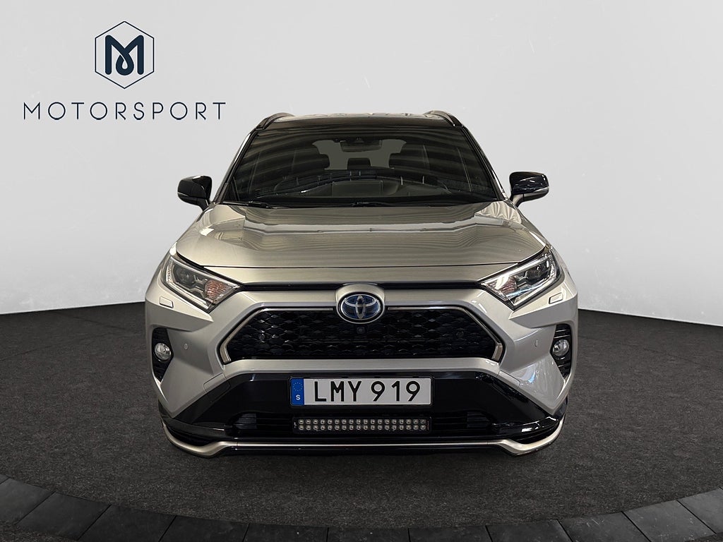 Toyota RAV4 2021 - miniatyr 11