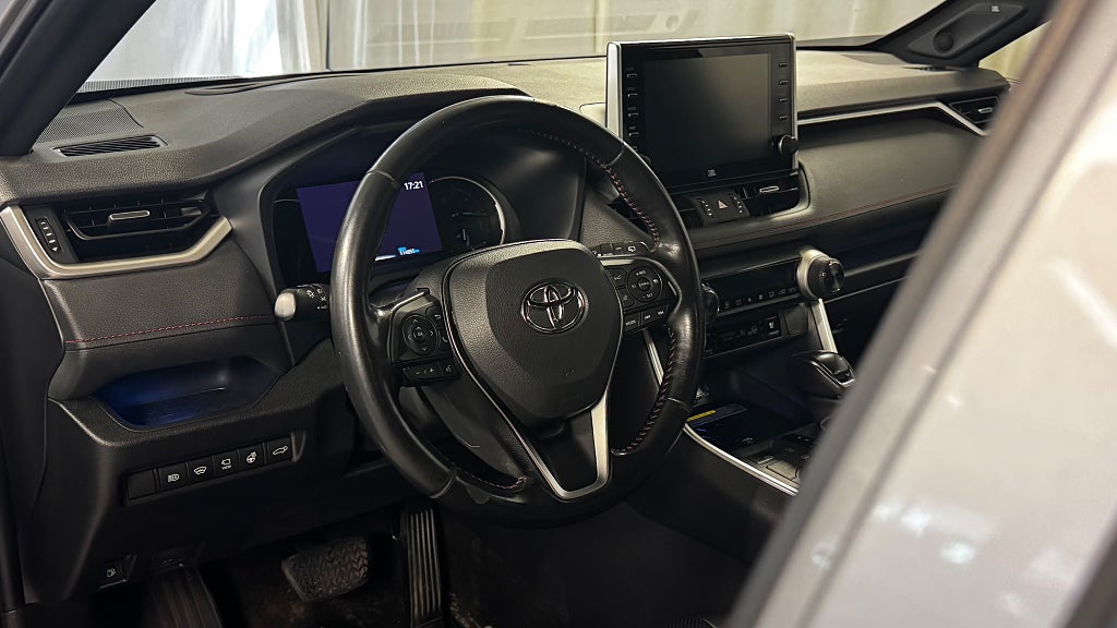 Toyota RAV4 2021 - miniatyr 14