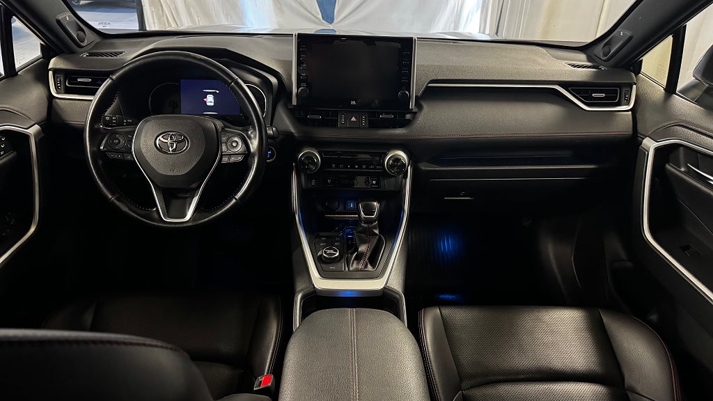 Toyota RAV4 2021 - miniatyr 15