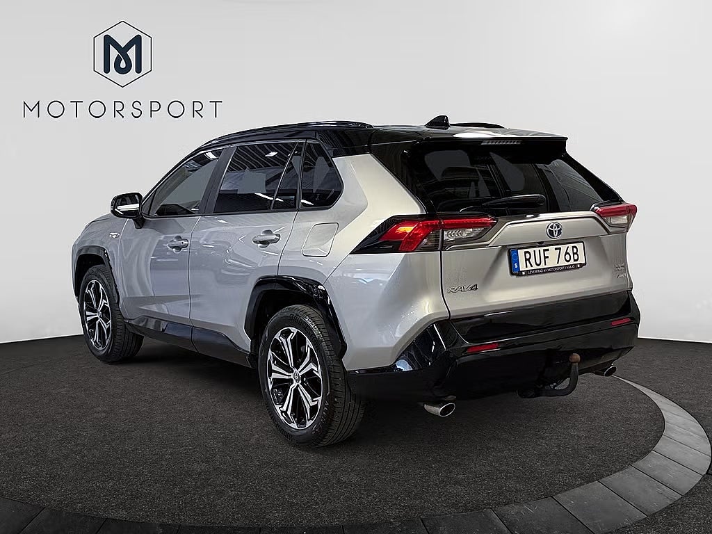 Toyota RAV4 2023 - miniatyr 8