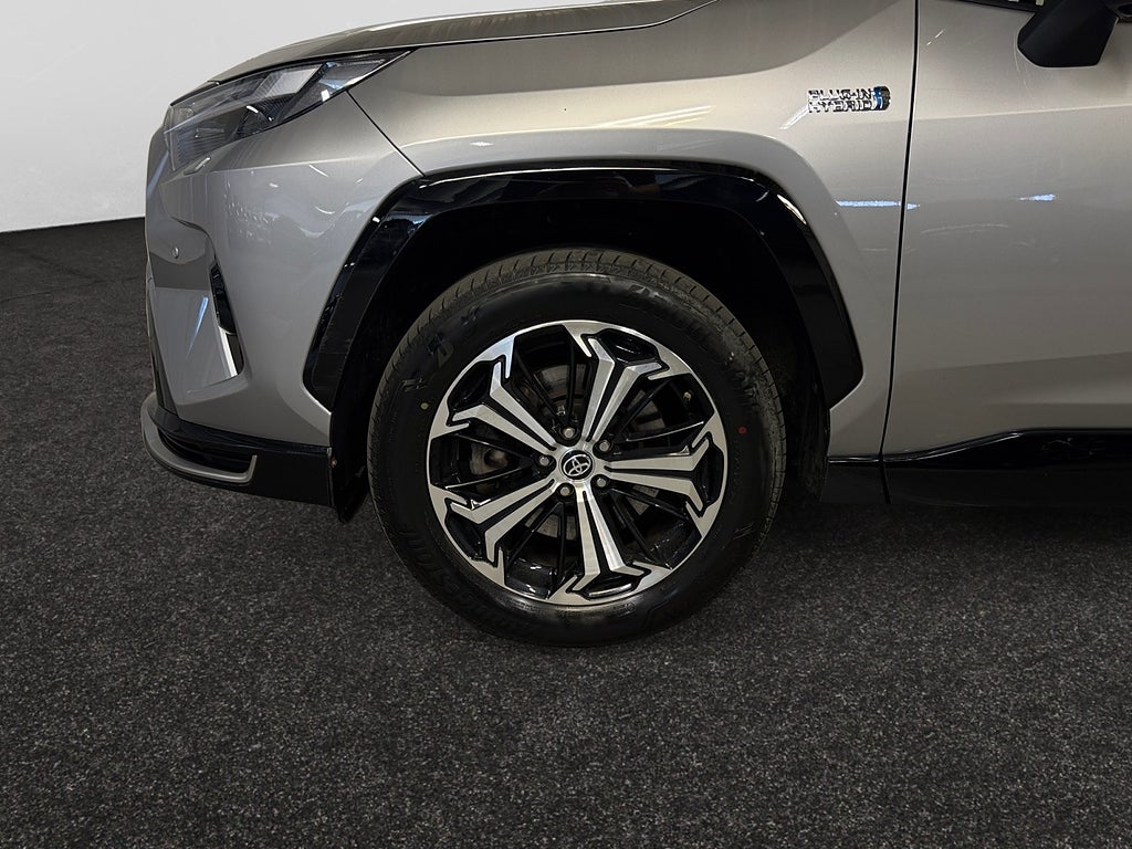 Toyota RAV4 2023 - miniatyr 10