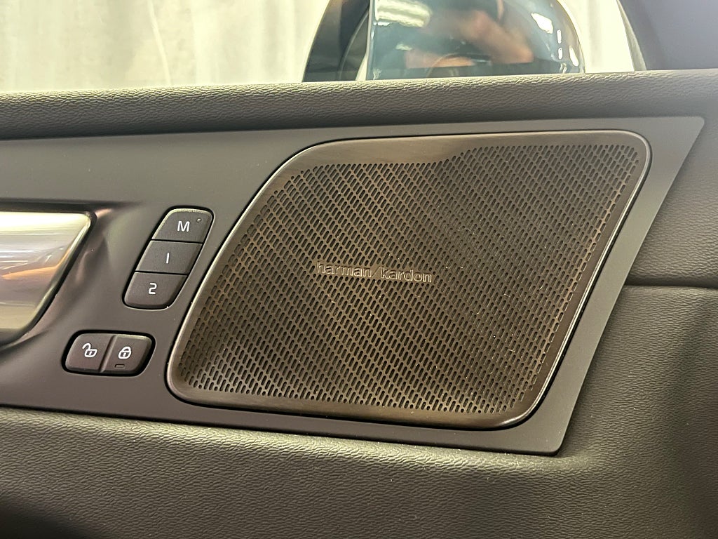 Volvo XC60 2023 - miniatyr 22
