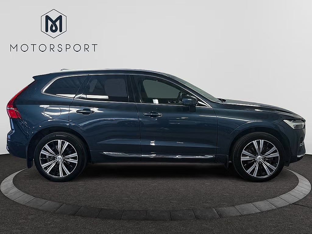 Volvo XC60 2023 - miniatyr 4