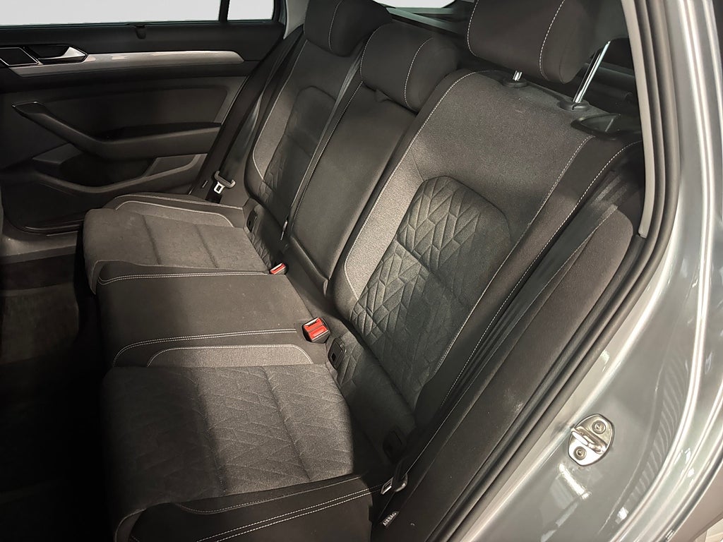 Volkswagen Passat 2024 - miniatyr 14