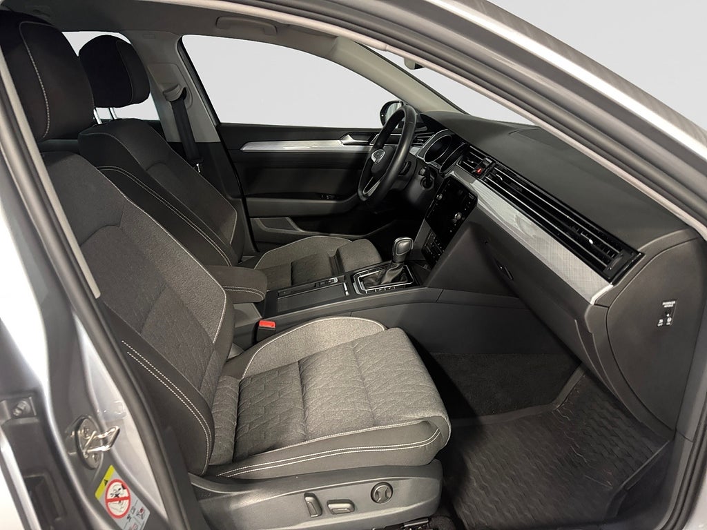 Volkswagen Passat 2024 - miniatyr 16