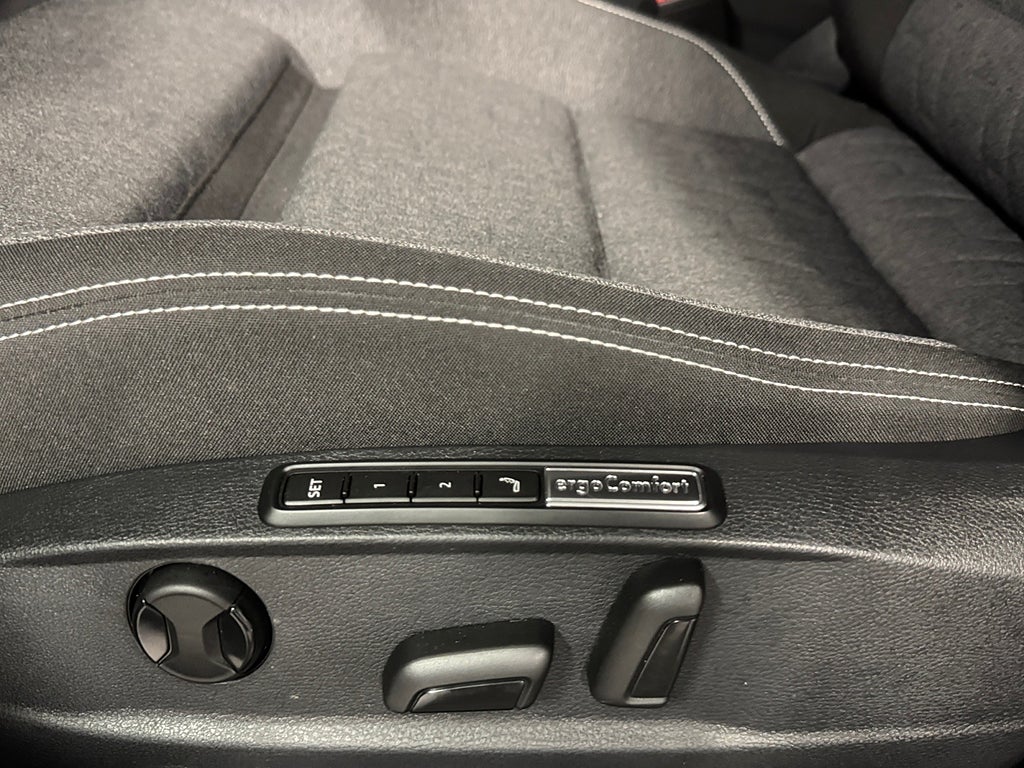 Volkswagen Passat 2024 - miniatyr 18