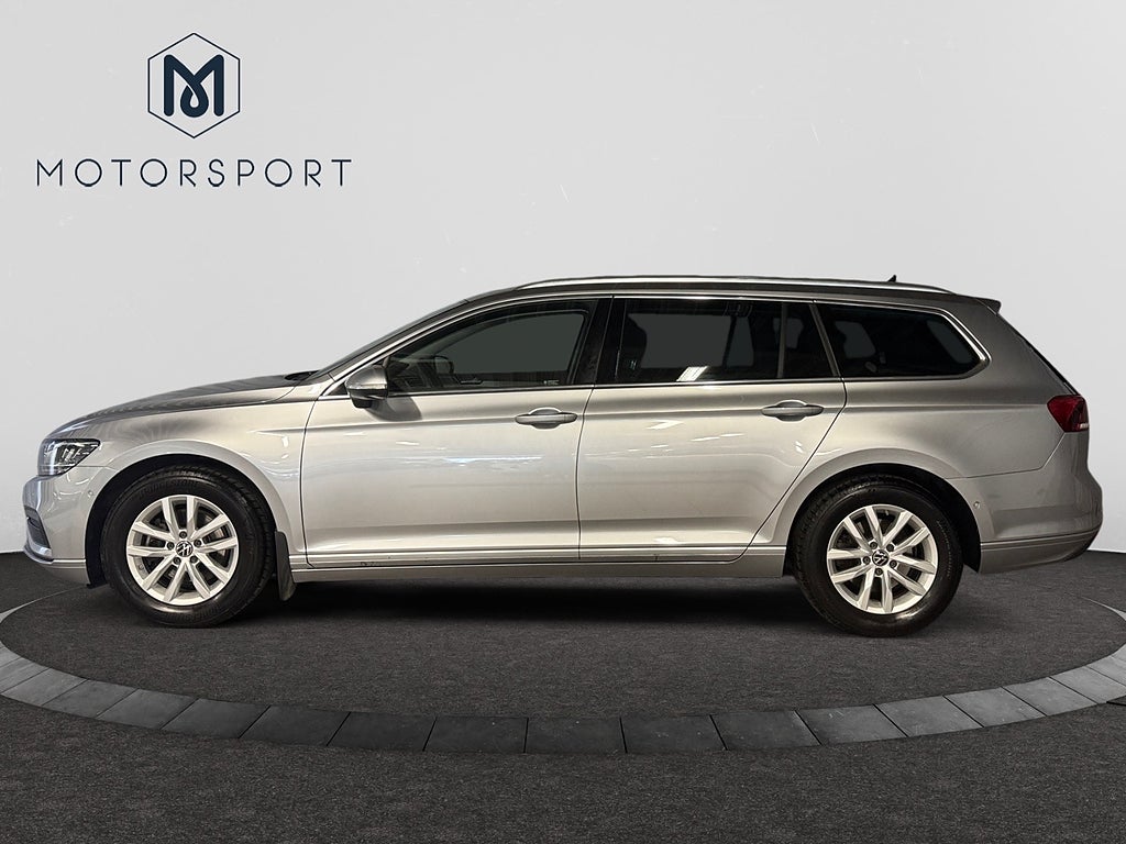 Volkswagen Passat 2024 - miniatyr 4