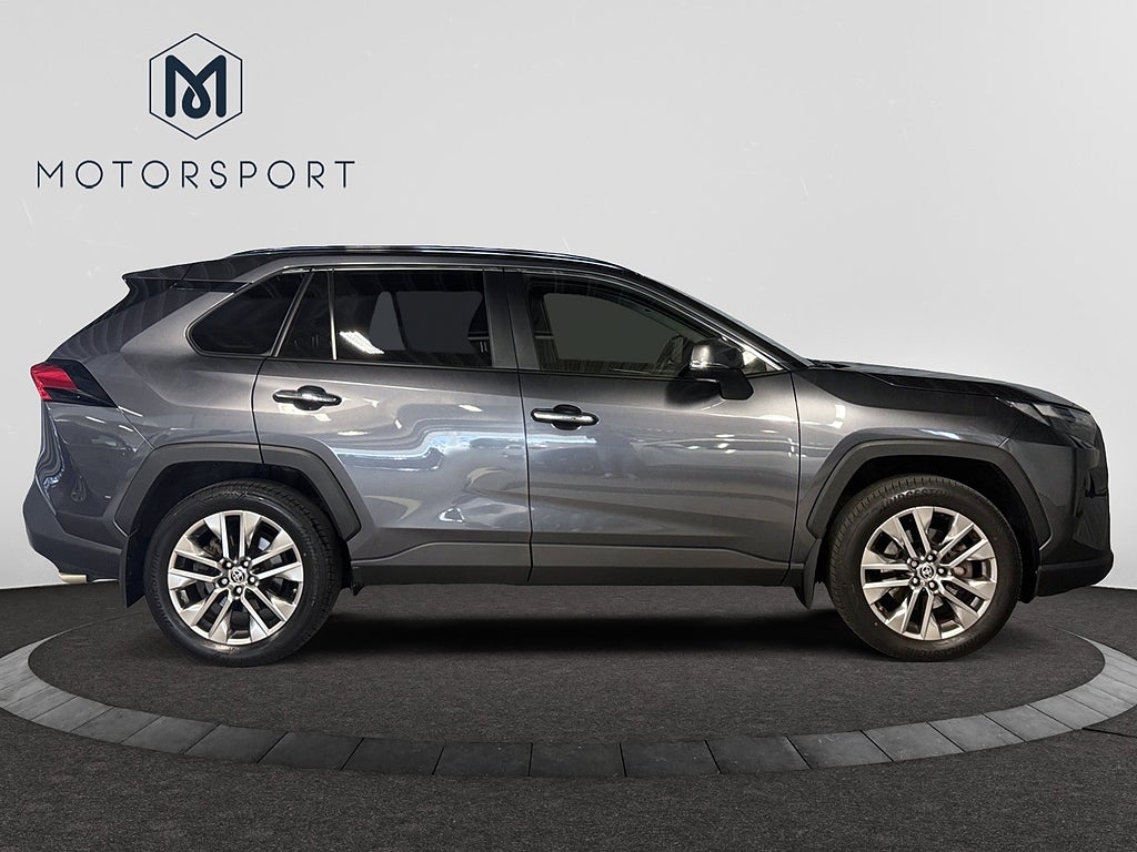 Toyota RAV4 2022 - miniatyr 8