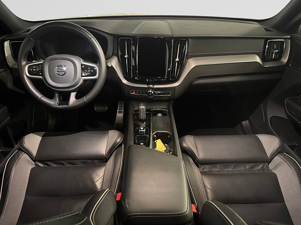 Volvo XC60 2022 - miniatyr 13