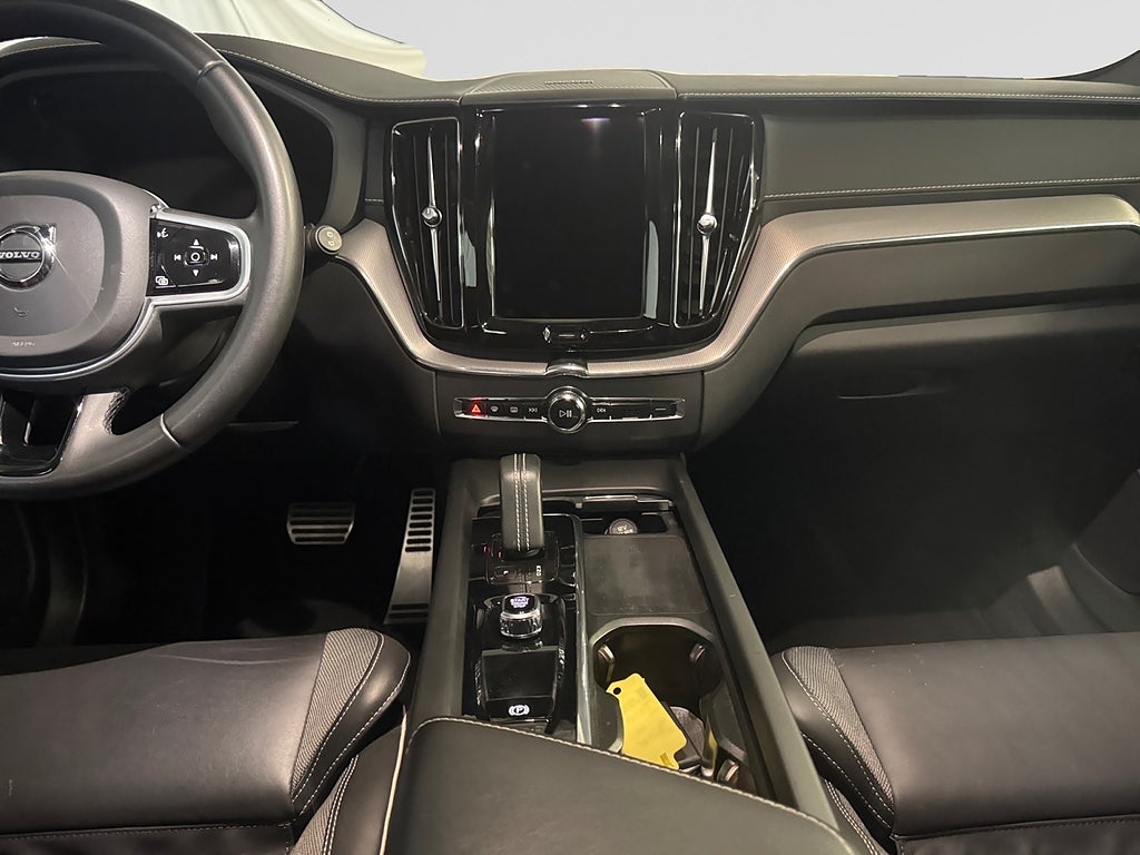 Volvo XC60 2022 - miniatyr 14