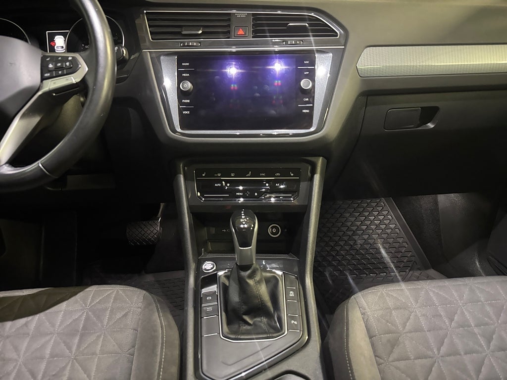 Volkswagen Tiguan 2022 - miniatyr 15