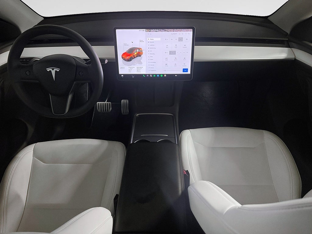 Tesla Model Y 2024 - miniatyr 14