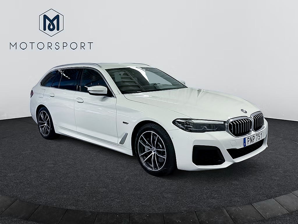 BMW 530e 2022 - miniatyr 4