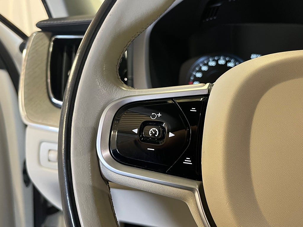 Volvo XC60 2019 - miniatyr 20